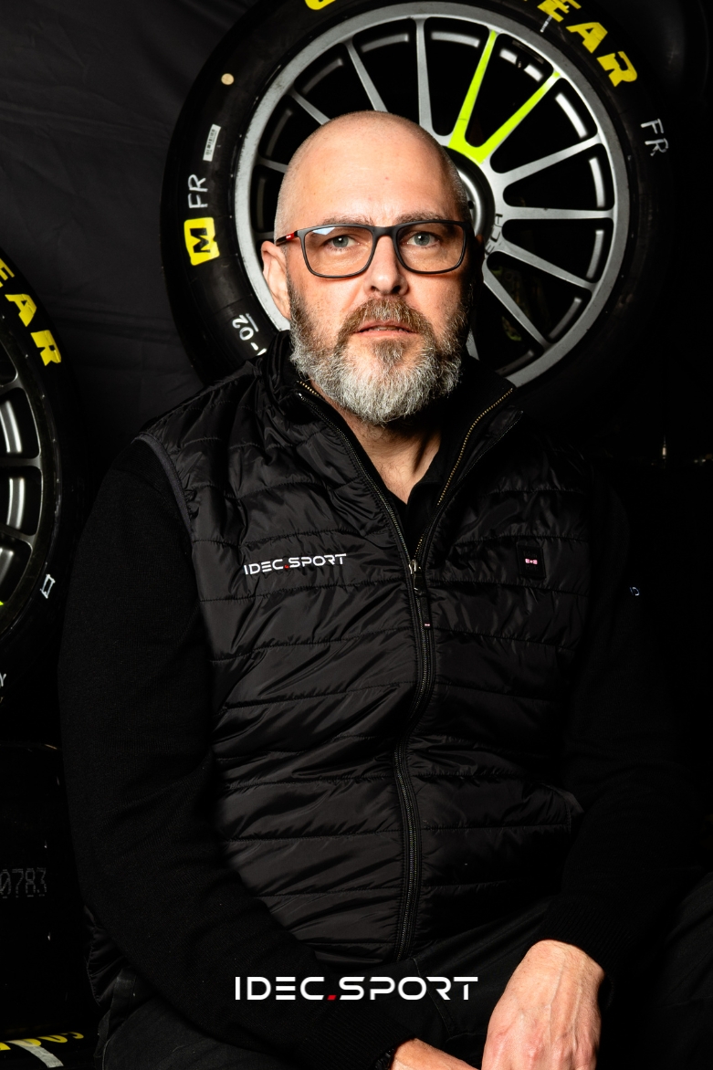 Andrew WOODS