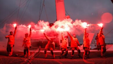 The Famous Project CIC à l'arrivée du Trophée Jules Verne après 57 jours de mer