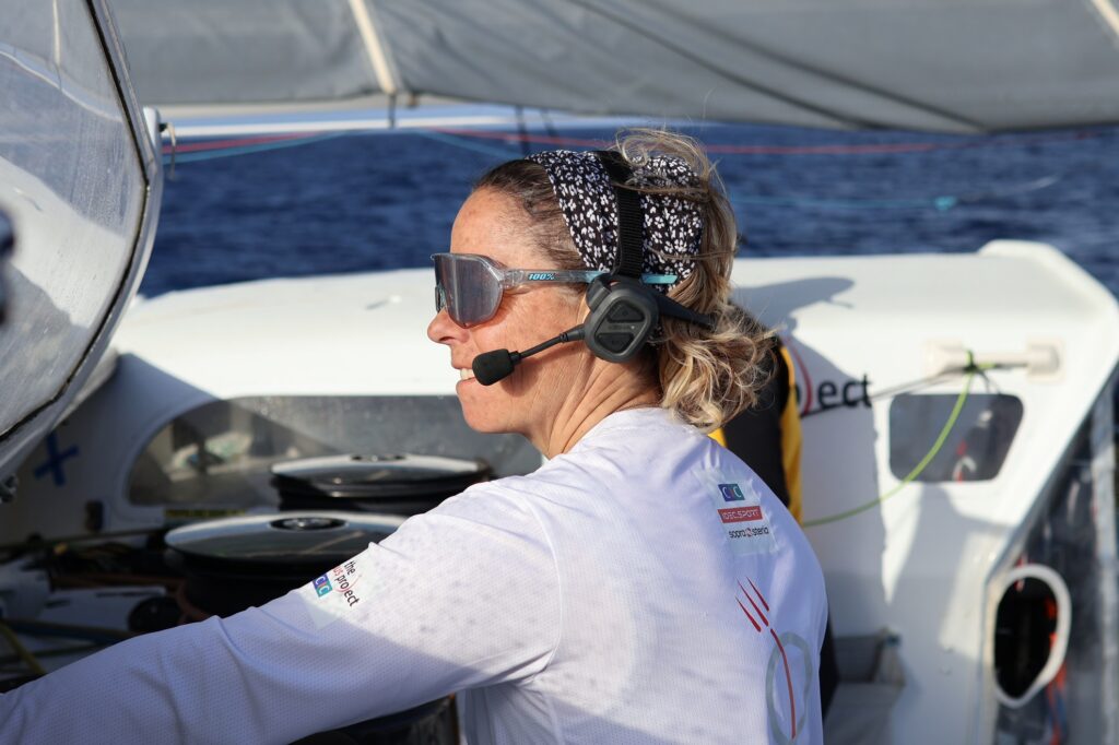 Alexia Barrier et The Famous Project CIC dans le pot au noir