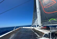 IDEC SPORT à l'approche du cap leeuwin avec The Famous Project CIC