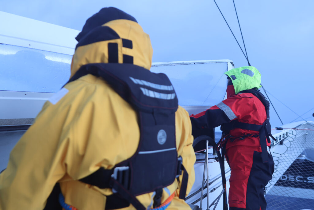 Grand froid dans l'Océan Pacifique dans ce Trophée Jules Verne