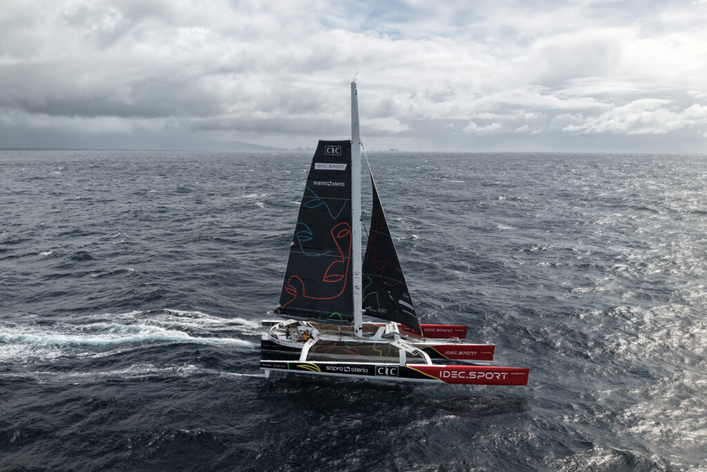 IDEC SPORT au Cap Horn avec The Famous Project CIC lors du Trophée Jules Verne